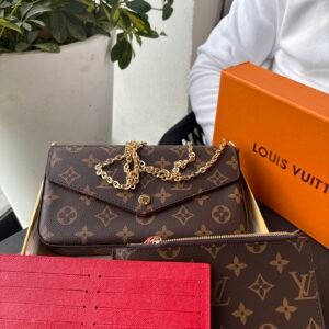 IMG_5991 Sac LV 3 Pieces Intérieur Rouge