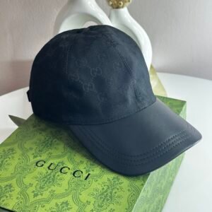 IMG_7612 Casquette Gucci Black Avec le Packaging