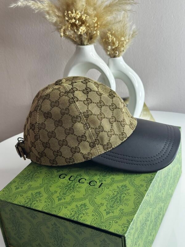 IMG_7618 Casquette Gucci Beige Avec le packaging