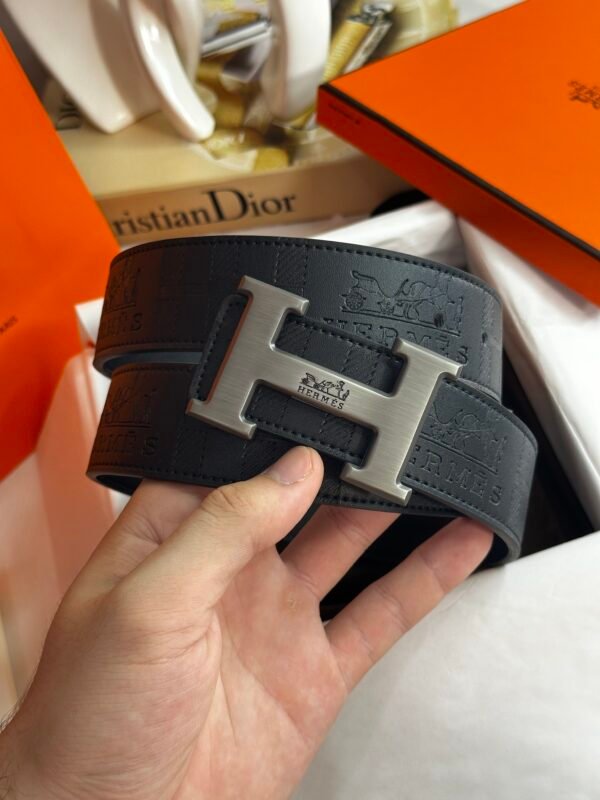 IMG_7822 Ceinture Hermes avec packaging