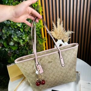 IMG_8664 Sac Coach Beige Finition Pink